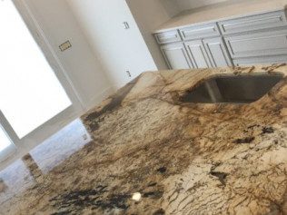 Granite Quartz Countertops Installation Le Claire Davenport